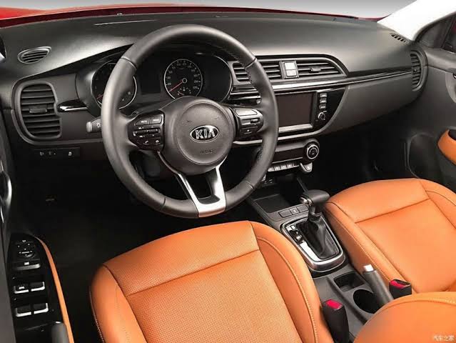 Kia Rio 4