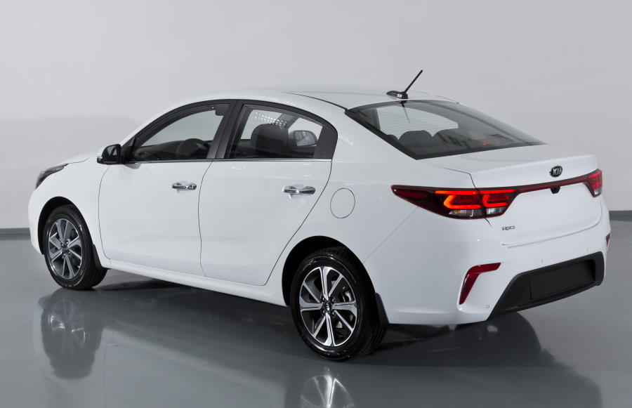 Kia Rio 6