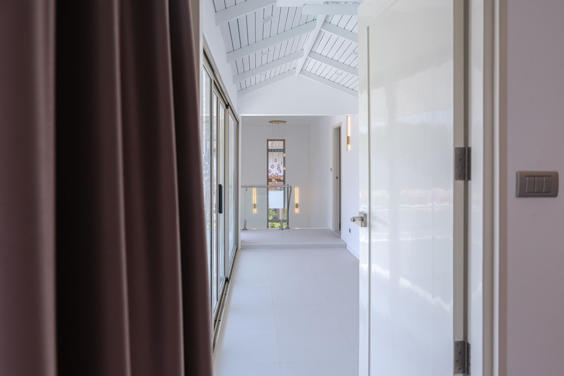 Chom Tawan Beachfront 20